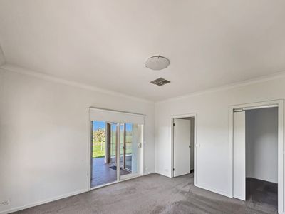 1220 Northwood Road, Northwood