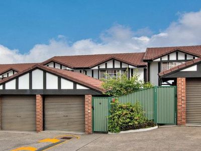 14 / 18 Magellan Drive, Springwood