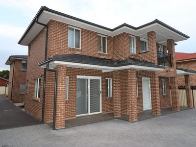 7 / 113 Newton Road, Blacktown