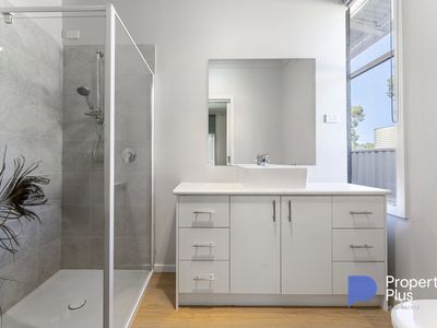 35 McKenzie Street, Rochester