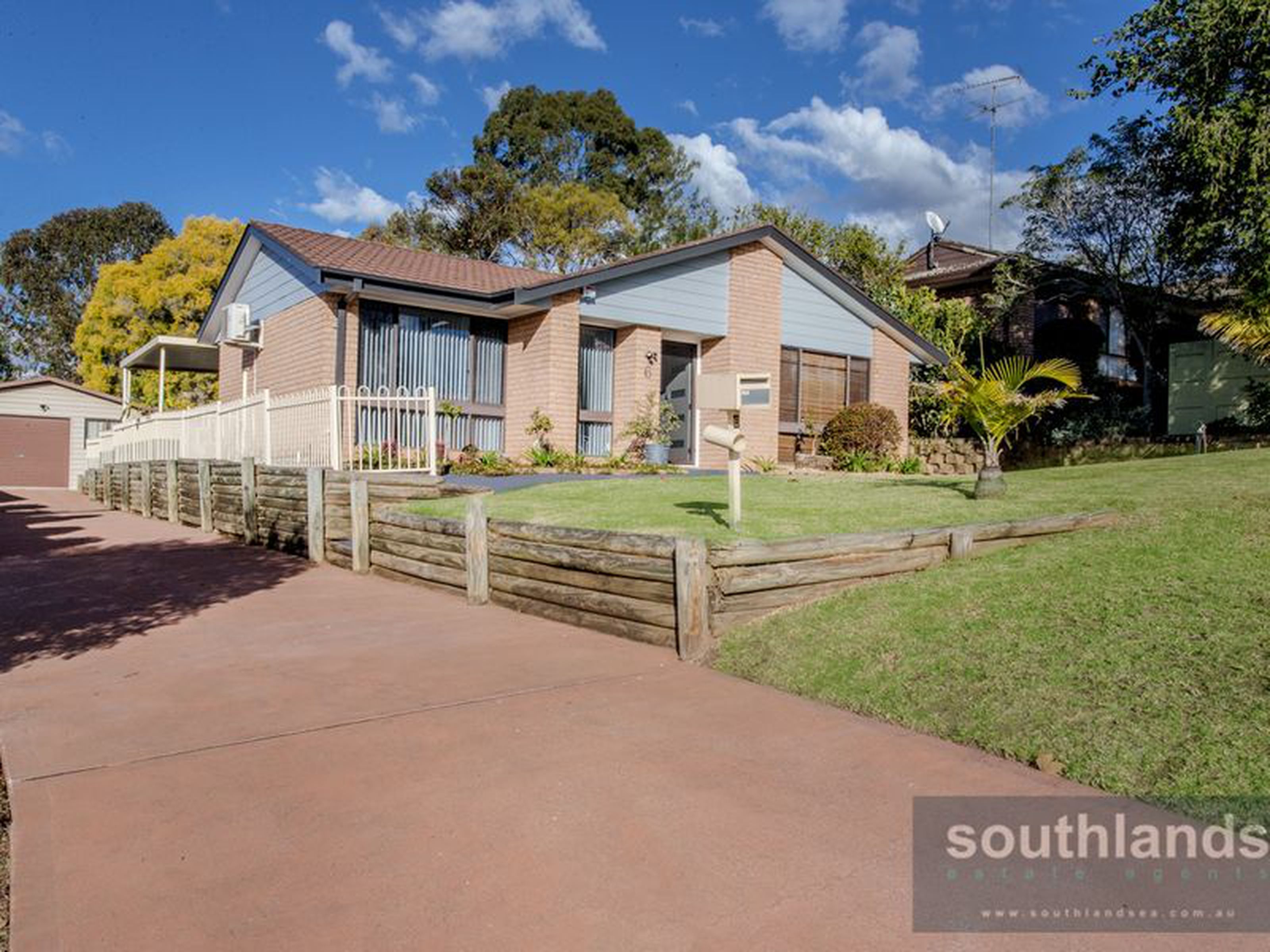 6 Morrel Place, KINGSWOOD
