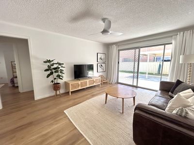 3 / 81 Bayview Street, Runaway Bay