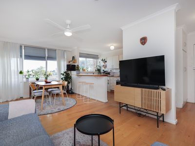 12 / 209 Maribyrnong Road, Ascot Vale