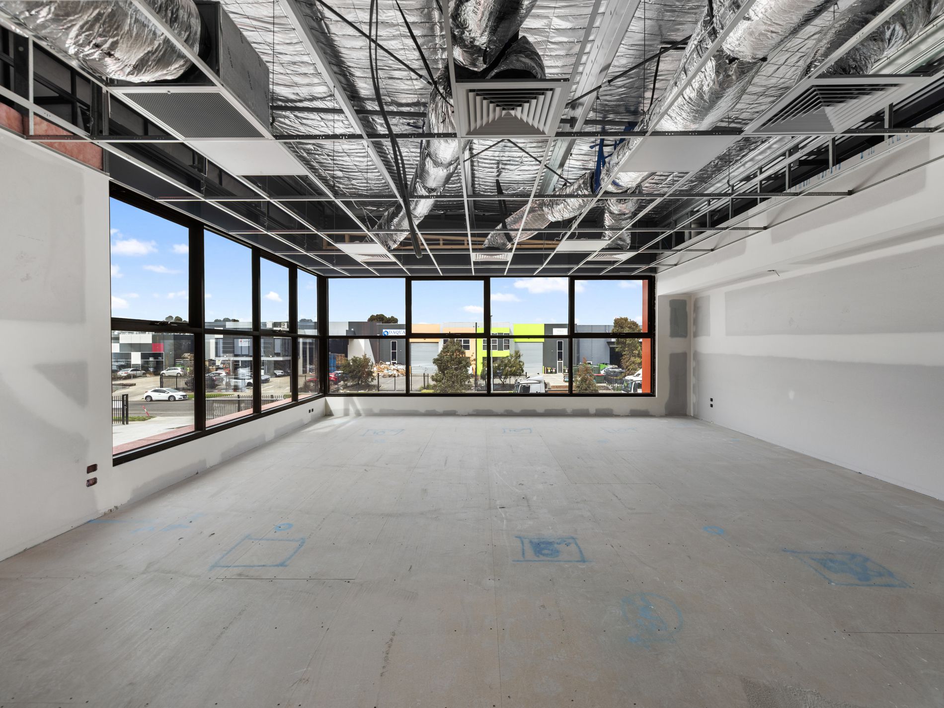 1&2 / 12 Leader Street, Truganina