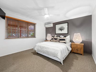 74 Hendren Street, Carina