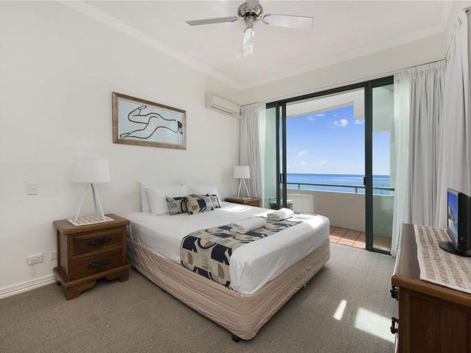 7 / 10 Marina Walk, Alexandra Headland