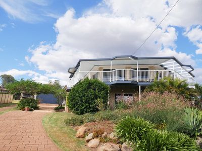 38 Adermann Dve, Kingaroy