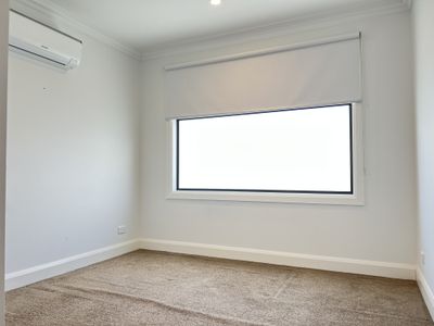 2 / 21 Banool Quadrant, Doncaster East