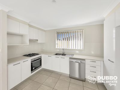 4a Graza Avenue, Dubbo