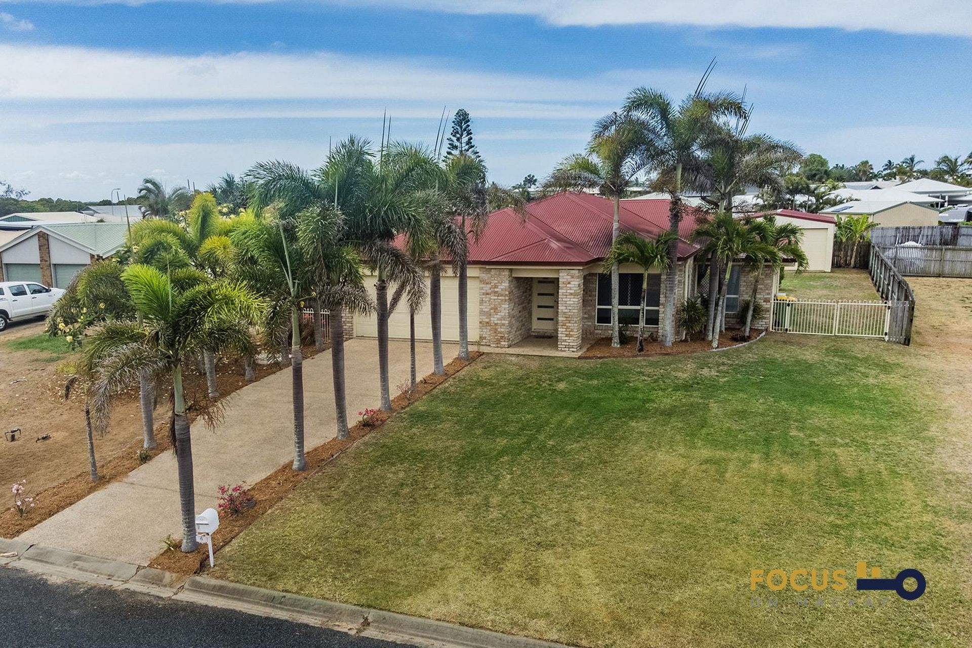 6 Castaway Close, Hay Point