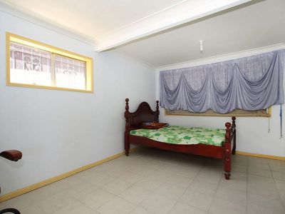 42 Elizabeth Cres, Goodna