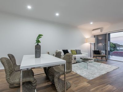 9/3 Liege Street, Woodlands