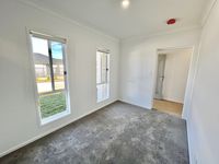 37 Redcomb Drive, Park Ridge