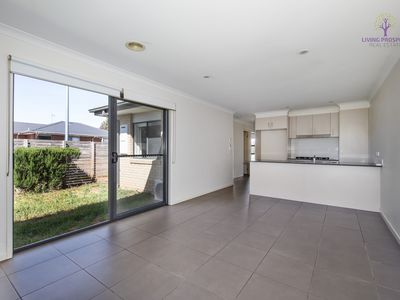 15 Gants Path, Wyndham Vale