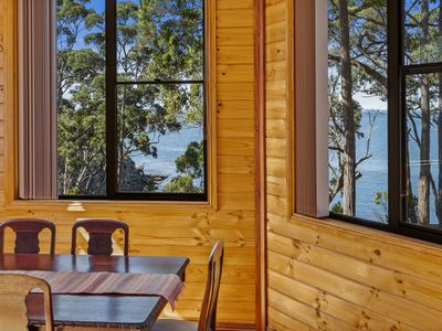 36 Cray Point Parade, Eggs And Bacon Bay