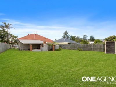 32 Willow St, Inala