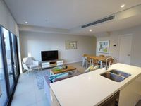 Pinnacle 20004 / 37D Harbour Road, Hamilton