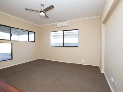 2 Bow Brace, South Hedland