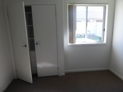 214 South Circuit, Oran Park