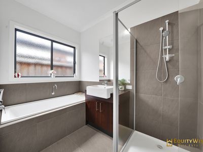 64 Welcome Parade, Wyndham Vale
