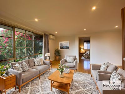 1 / 2 Russell Crescent, Mount Waverley