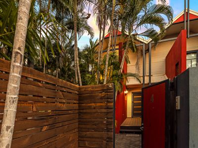 4 / 7 Bagot Street, Djugun