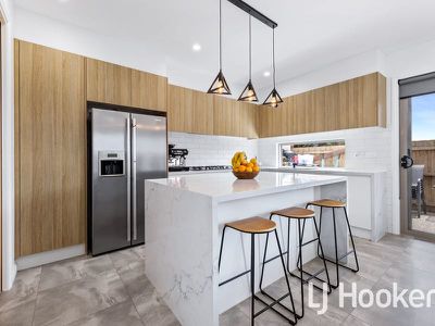 2 / 45 Willow Drive, Hampton Park