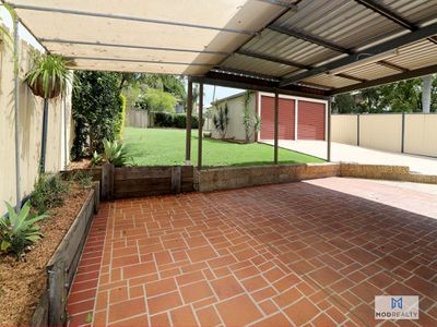 3 Sealy Street, Silkstone