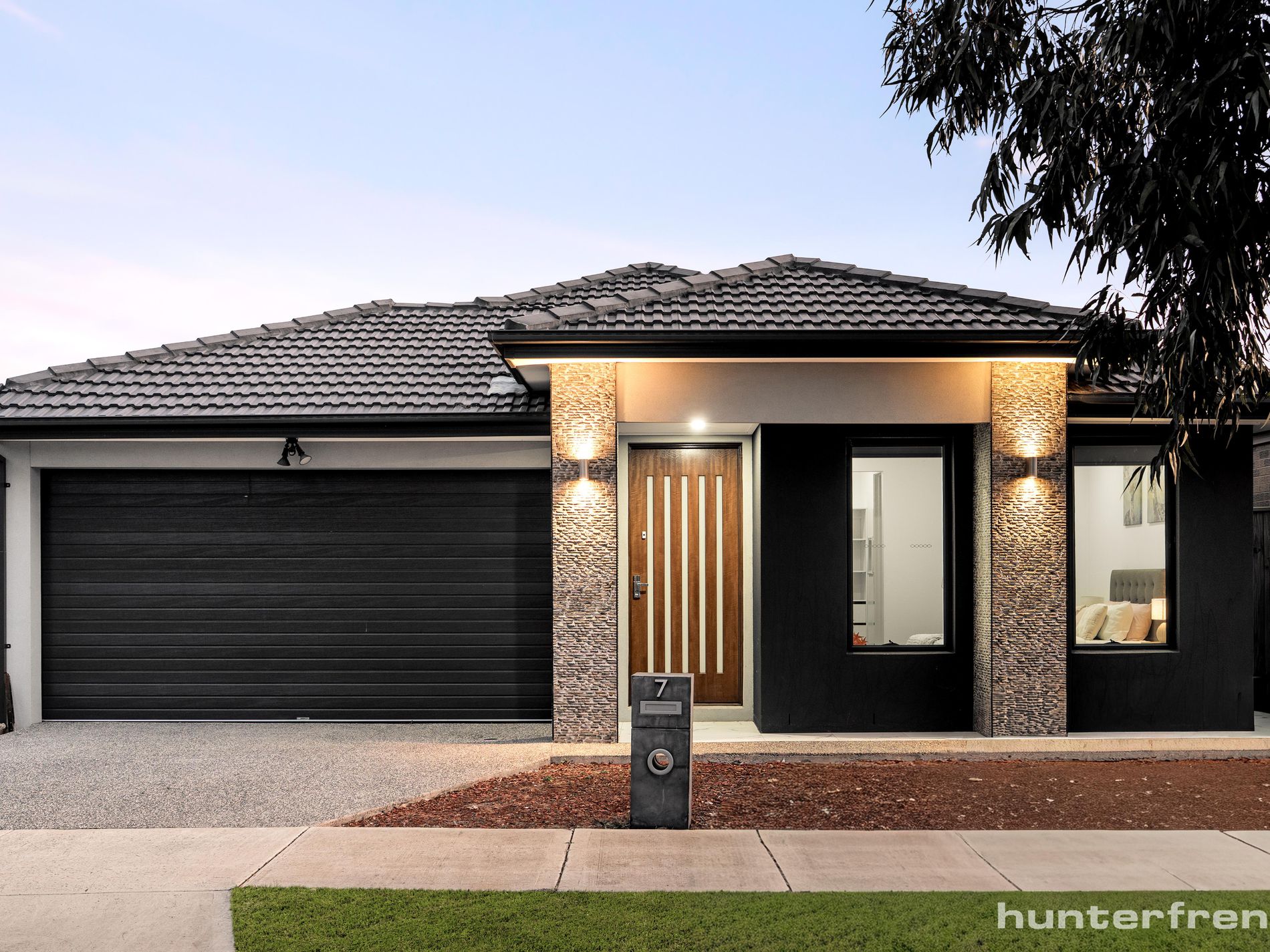 7 Kalinda Avenue, Deanside