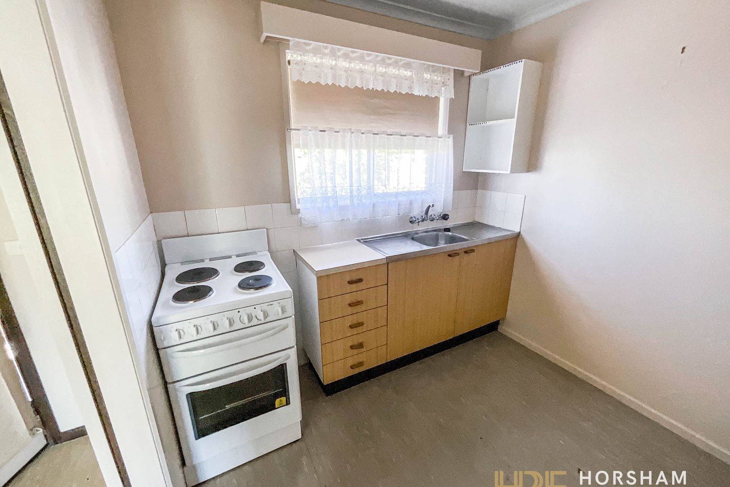 5 Shalom Place, Horsham