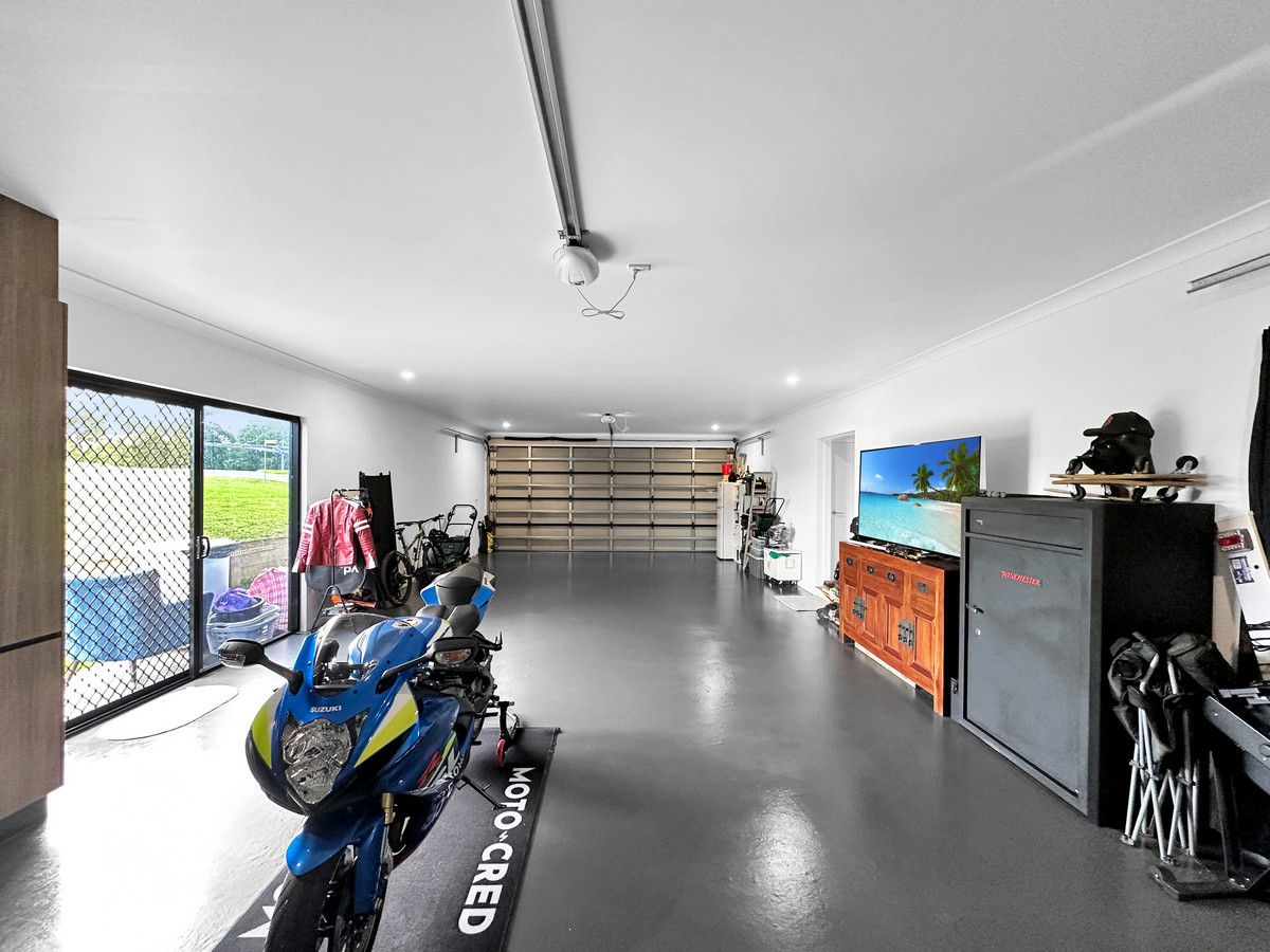 4 Waterfront Terrace, Yungaburra
