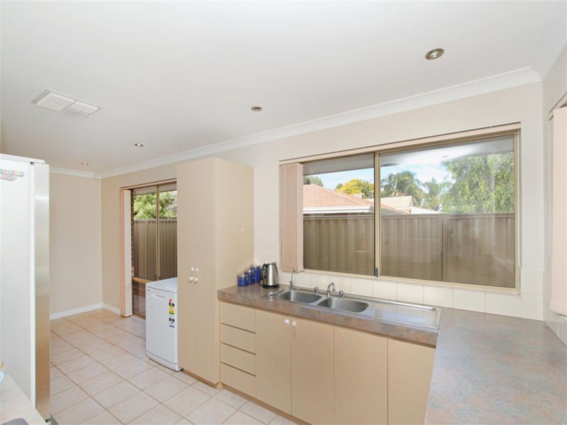 14B Salisbury Road, South Kalgoorlie