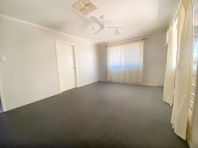 1 Bowen Court, Moranbah