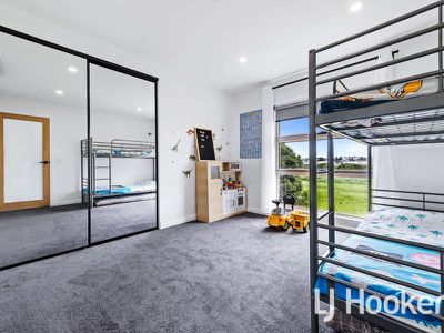 2 / 45 Willow Drive, Hampton Park