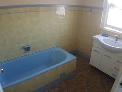 2A Staff Street, Wollongong