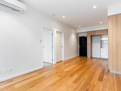 802 / 9 Tully Road, East Perth