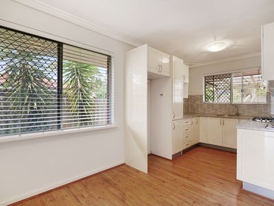 10a Dennis Street, Stirling