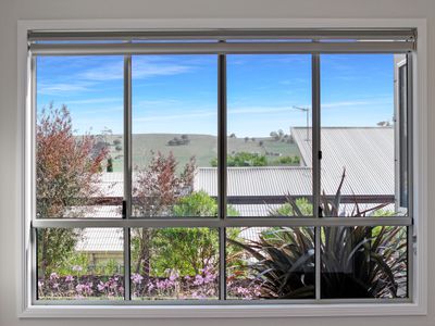 38 / 70 Little River Road, Braidwood