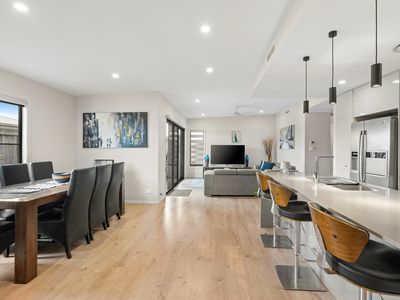 5 Bathers way, Morisset Park