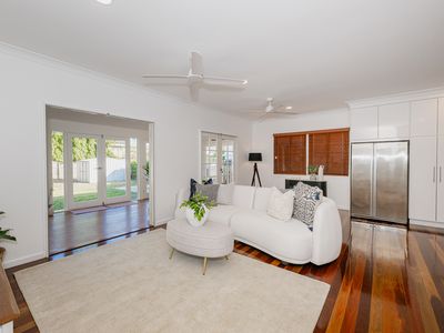 6 Falcon Street, Rowes Bay