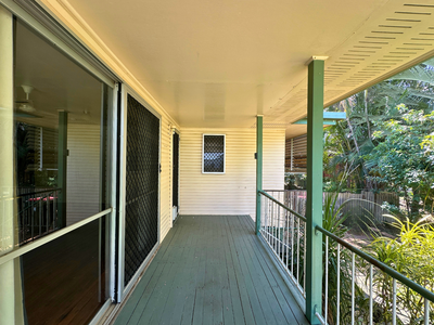 14 Chifley Court, Moranbah