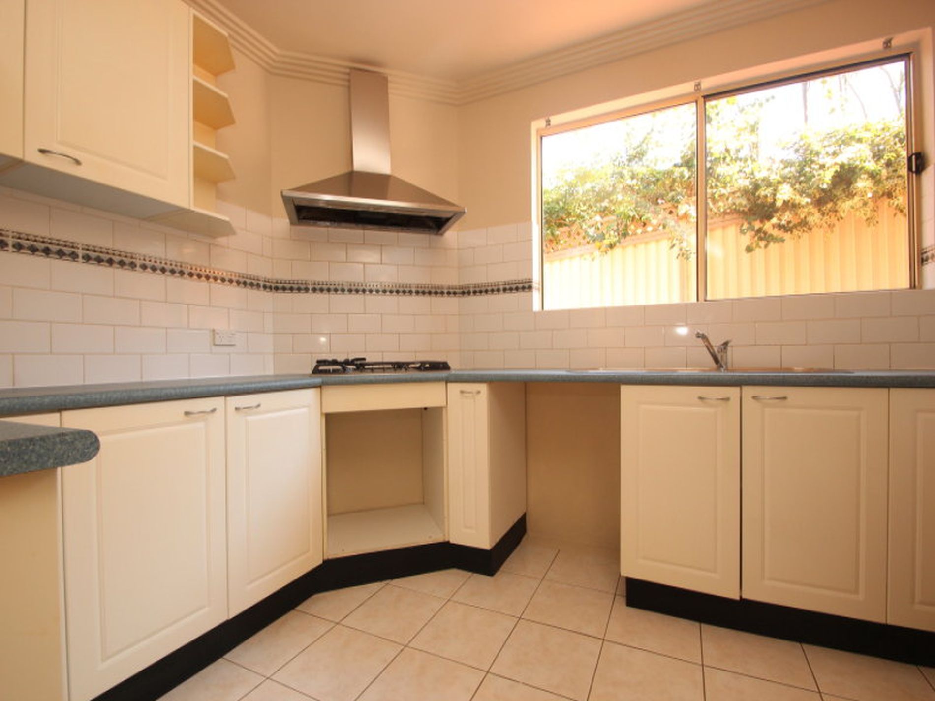 93 Wolseley St, Kogarah