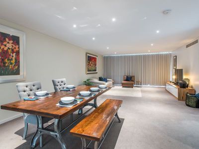 16 / 23 Bow River Crescent, Burswood