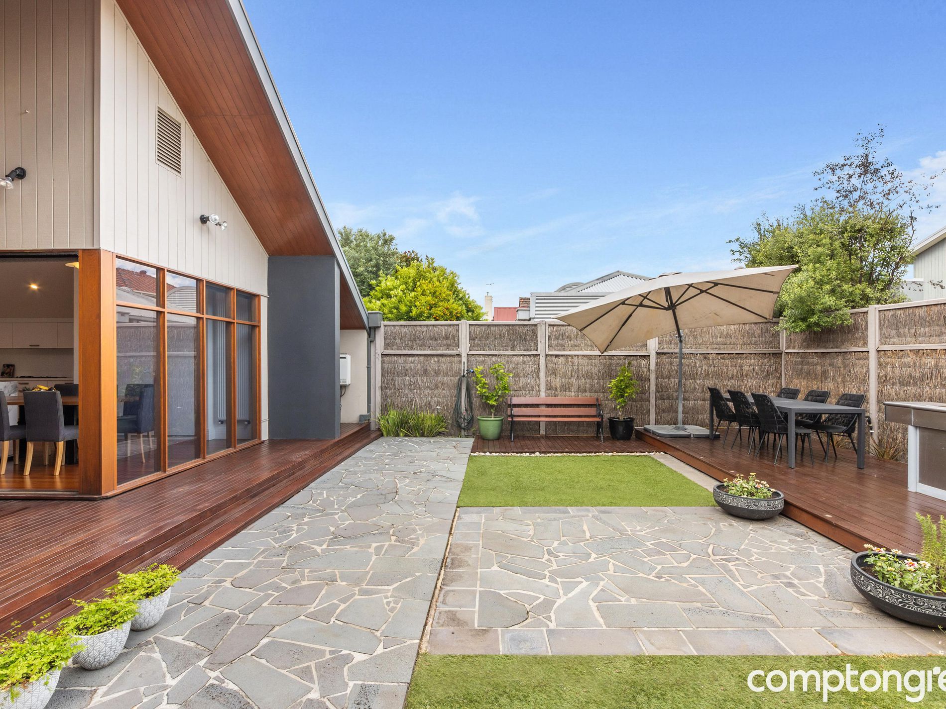 19 Little Osborne Street, Williamstown