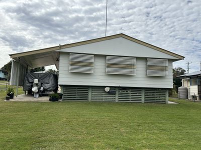 24 Becker Street, Moura