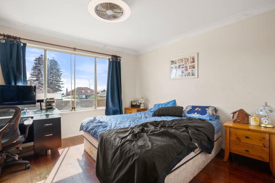 6B HYMUS STREET, Rockingham