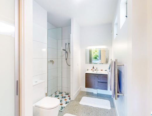 Modern Low-Maintenance Living with Scandinavian Design image 13