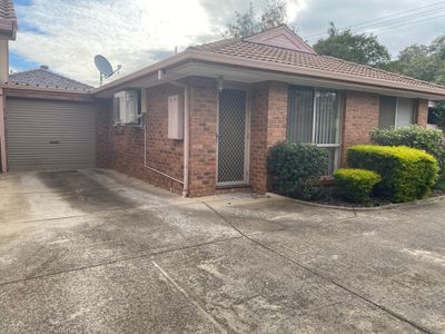 1 / 13 Deutgam Street, Werribee