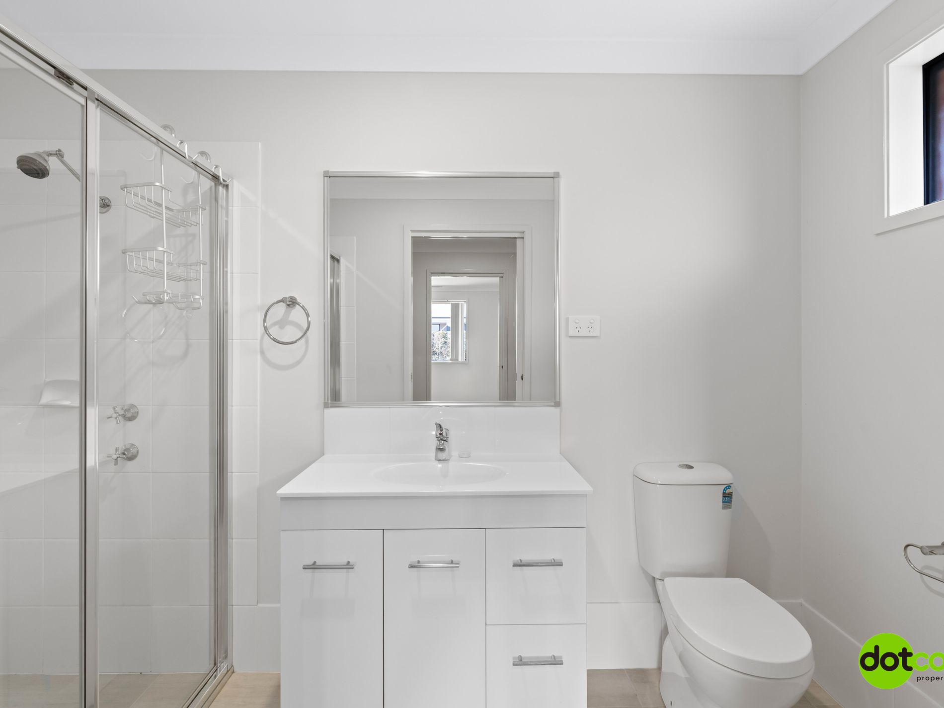 15 Violet Road, Hamlyn Terrace