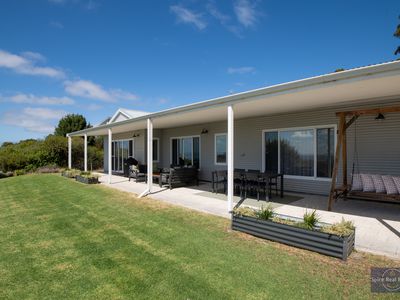 175 Peace Street, Shadforth